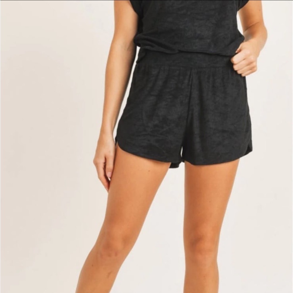 Mono B Terry Pile Knit Lounge Shorts NWT | Size L - Picture 1 of 6